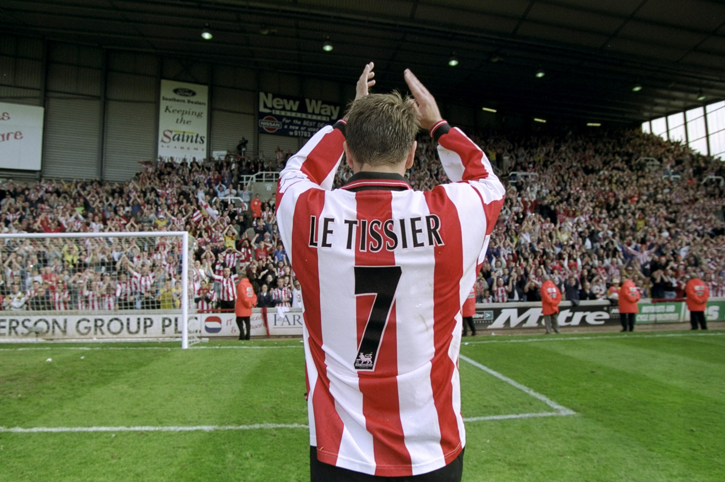 16 May 1999: Matt Le Tisser of Southampton salutes the fans during the FA Carling Premiership match against Everton played at the Dell in Southampton, England. The match finished in a 2-0 win for Southampton and they were able to avoid relegation. Mandatory Credit: Gary M Prior/Allsport